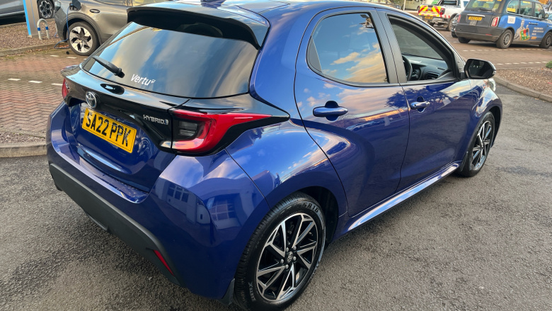 Toyota Yaris 1.5 Hybrid Design 5dr CVT [Panoramic Roof] Hybrid Hatchback